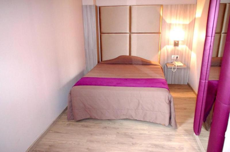Le Trefle Hotel Portet-sur-Garonne Kültér fotó